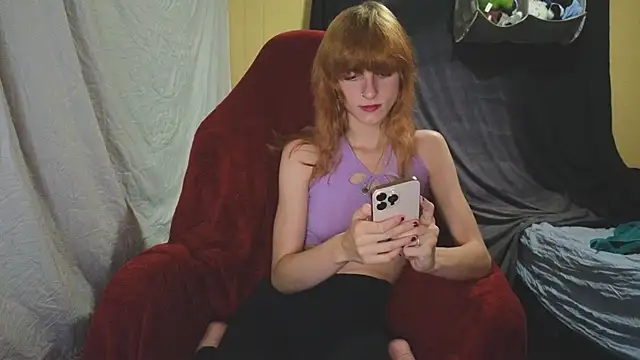 Snapshot of Rosieneko chatting on 11-25-25, 09:09 Rosieneko online show from 11-25-25, 09:09