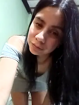 Michellluxo online show from 04-09-26, 04:14
