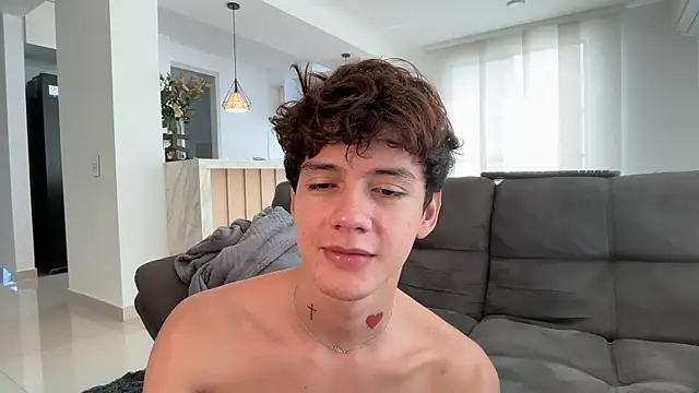 Snapshot of badboy_one_ chatting on 06-15-26, 03:23 badboy one online show from 06-15-26, 03:23