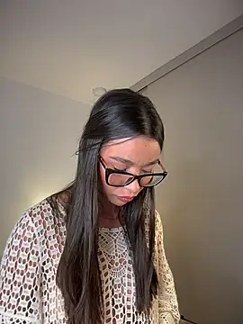 Hips hannah online show from 11-21-25, 09:47