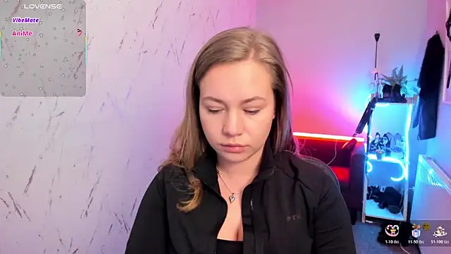 holly xglam online show from 03-20-26, 08:10