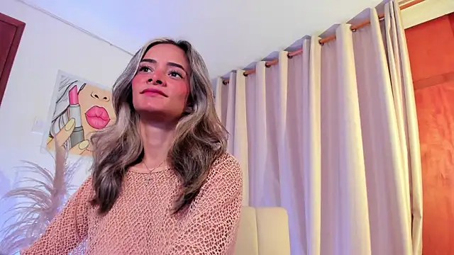 SkiinnyAna online show from 02-16-26, 07:34