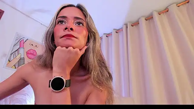 SkiinnyAna online show from 03-01-26, 07:36