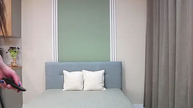 Amanda Goodwin  online show from 03-20-25, 12:43