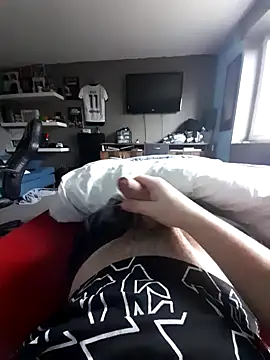 joel43278 online show from 01-02-25, 02:13