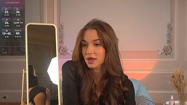 Snapshot of happywhores chatting on 12-16-25, 10:47 happywhores online show from 12-16-25, 10:47