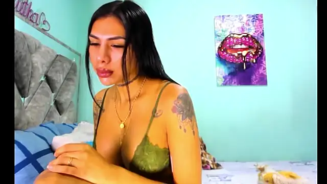 Evilmichellts1 online show from 10-28-25, 12:33