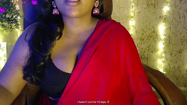 Snapshot of Prita07 chatting on 06-28-26, 02:23 Prita07 online show from 06-28-26, 02:23