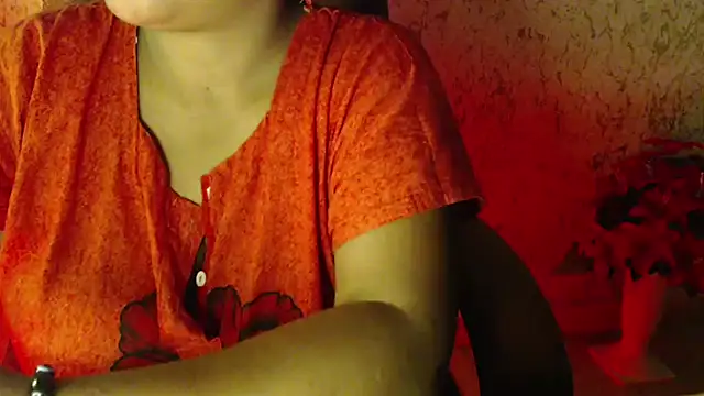 Snapshot of Prita07 chatting on 05-06-26, 03:16 Prita07 online show from 05-06-26, 03:16