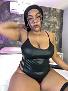 Snapshot of Esmeralda_Duarte chatting on 07-12-26, 03:40 Esmeralda Duarte online show from 07-12-26, 03:40