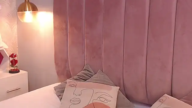 LeenaBrown online show from 04-13-26, 12:42