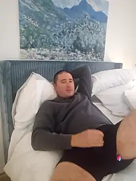 JeepinAround online show from 10-10-25, 02:29