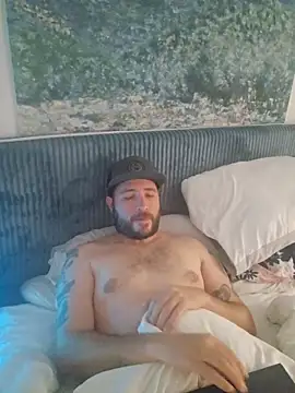 JeepinAround online show from 12-22-25, 10:32