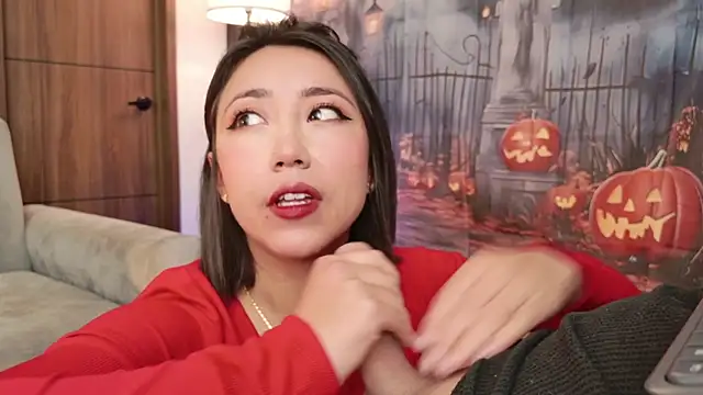 Snapshot of Hot_Couple666 chatting on 10-29-25, 03:44 Hot Couple666 online show from 10-29-25, 03:44