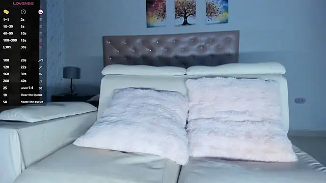 Lissalittlee online show from 04-12-26, 08:01