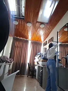 miel gomez online show from 02-13-26, 09:48