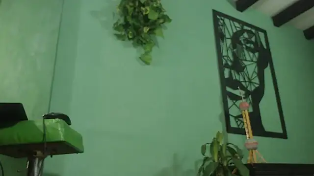 thirstymoonxx online show from 12-21-25, 03:19