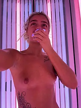 IrishTeenBarbie69 online show from 12-20-24, 02:48