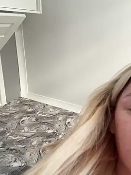 IrishTeenBarbie69 online show from 02-24-25, 03:31