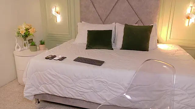  Miss Kimm online show from 02-24-26, 12:06