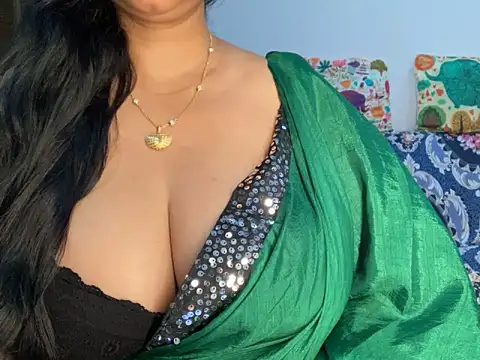 Aishwarya 101  online show from 10-18-25, 05:37