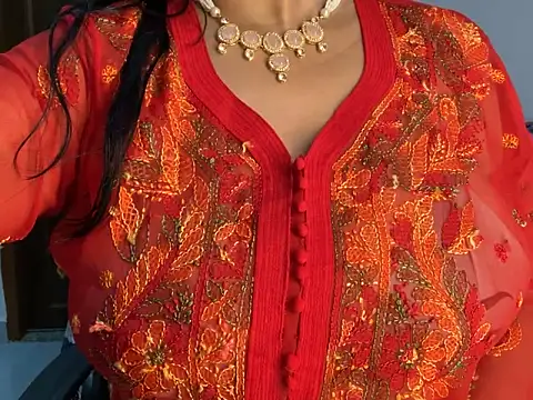 Aishwarya 101  online show from 09-25-25, 05:19