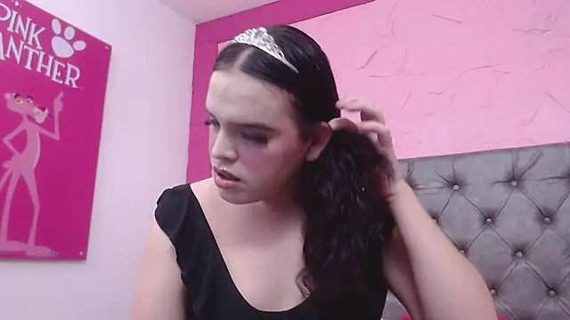 Pearl Michelts online show from 07-17-26, 01:08