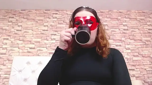 Pearl Michelts online show from 02-14-26, 01:00