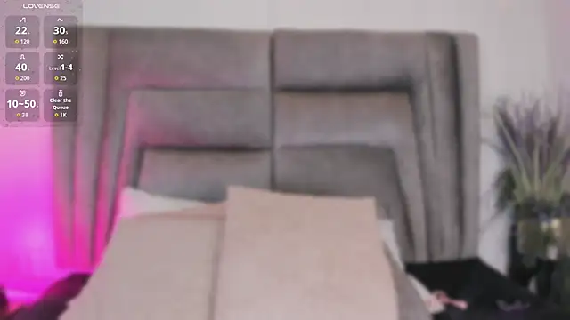 sophiee smith online show from 05-28-26, 11:38