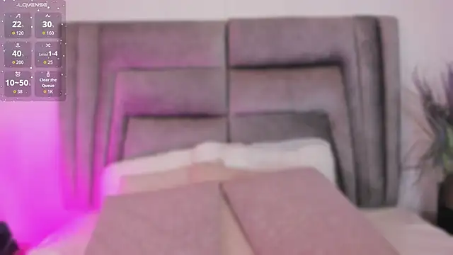 sophiee smith online show from 04-02-26, 11:39