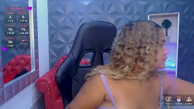 Cristal War online show from 04-12-26, 09:29