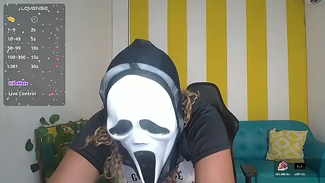 Cristal War online show from 10-24-25, 11:37