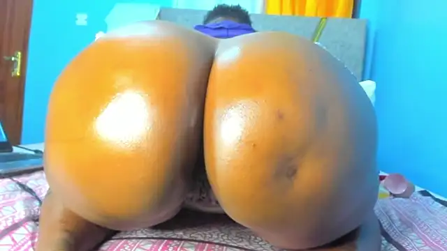 Natasha Spencer online show from 11-10-25, 08:36