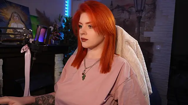 Chriss Fox online show from 03-07-25, 03:18