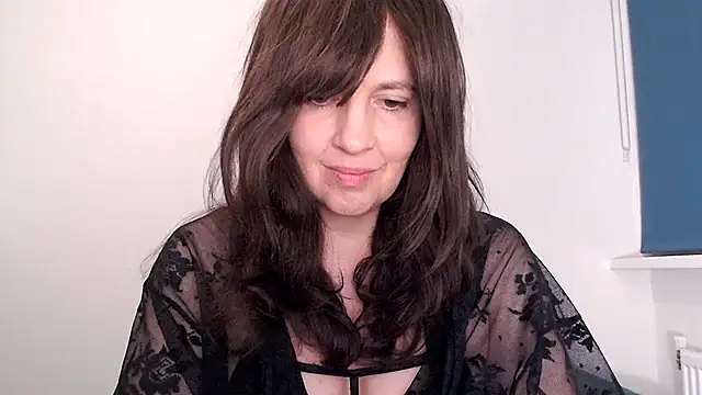 Ella Next Door online show from 02-04-26, 09:54