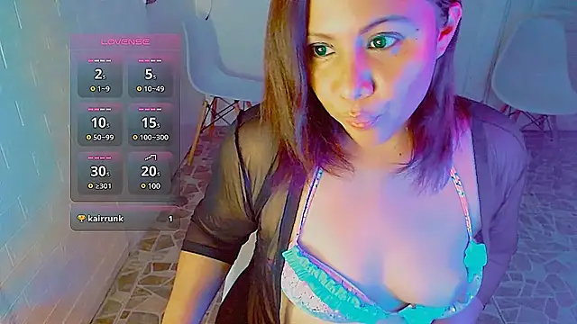 Snapshot of Camil2025 chatting on 01-10-25, 03:18 Camil2025 online show from 01-10-25, 03:18