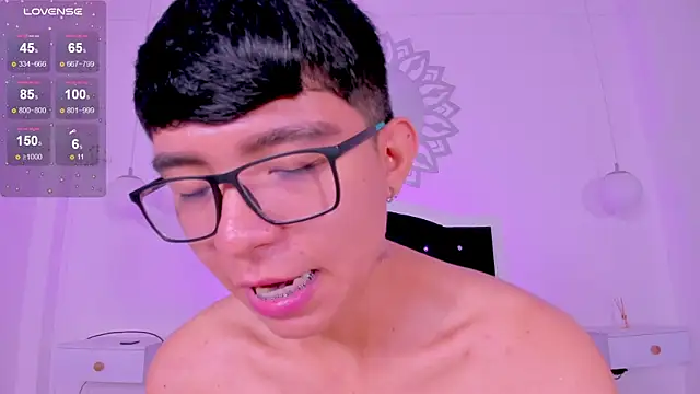 CodyTwink online show from 12-19-25, 03:25