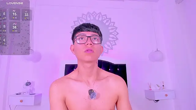 CodyTwink online show from 02-04-26, 03:29