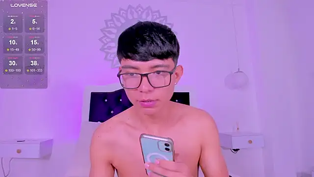 CodyTwink online show from 01-12-26, 05:42