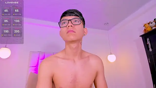 CodyTwink online show from 04-14-26, 09:36