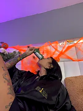 DeuxGold online show from 10-23-25, 03:49