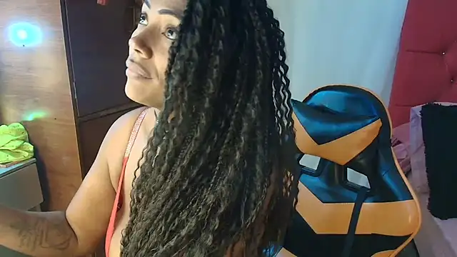 CandyBlackFunXXX online show from 02-06-26, 11:39