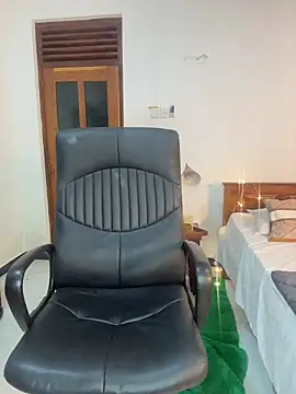 Cinderella-98 online show from 04-08-26, 05:14