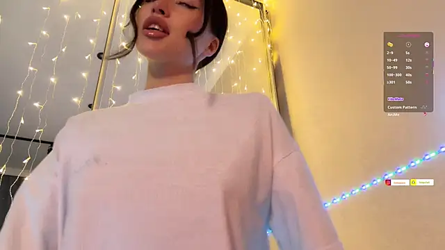 Snapshot of ellie_miu chatting on 01-13-26, 09:41 ellie miu online show from 01-13-26, 09:41