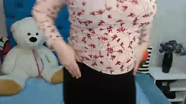 Sexy MALIKKA online show from 02-05-25, 06:13