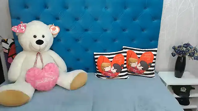 Sexy MALIKKA online show from 02-12-25, 08:38