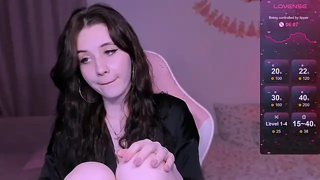 CoddleWeeper  online show from 02-10-26, 01:43