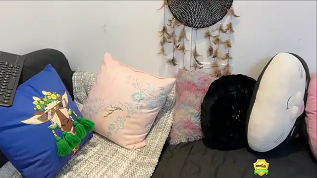 Unique-Beauty online show from 09-24-25, 04:46