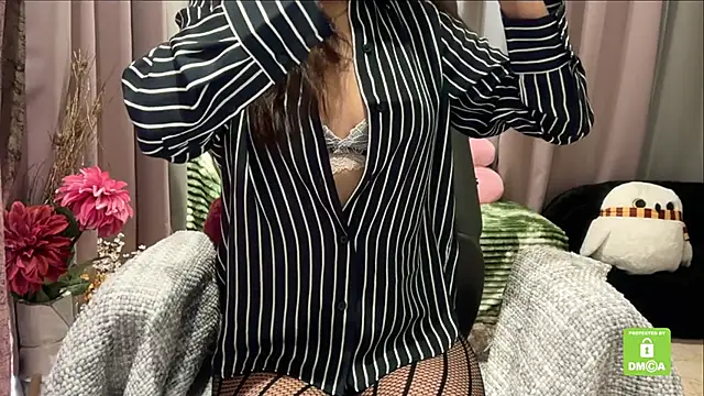 Unique-Beauty online show from 12-20-25, 09:01