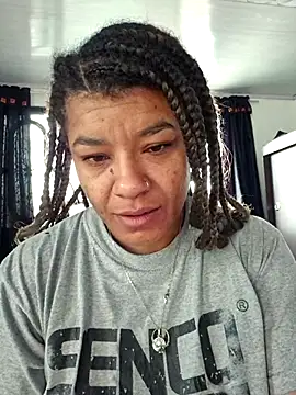 Selket11 online show from 10-30-25, 02:14